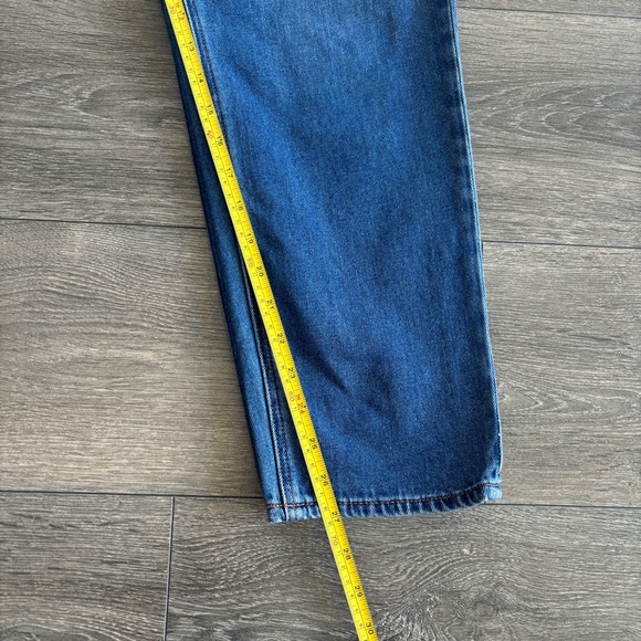 American Eagle Outfitters Mom Jeans - Picture 7 of 9